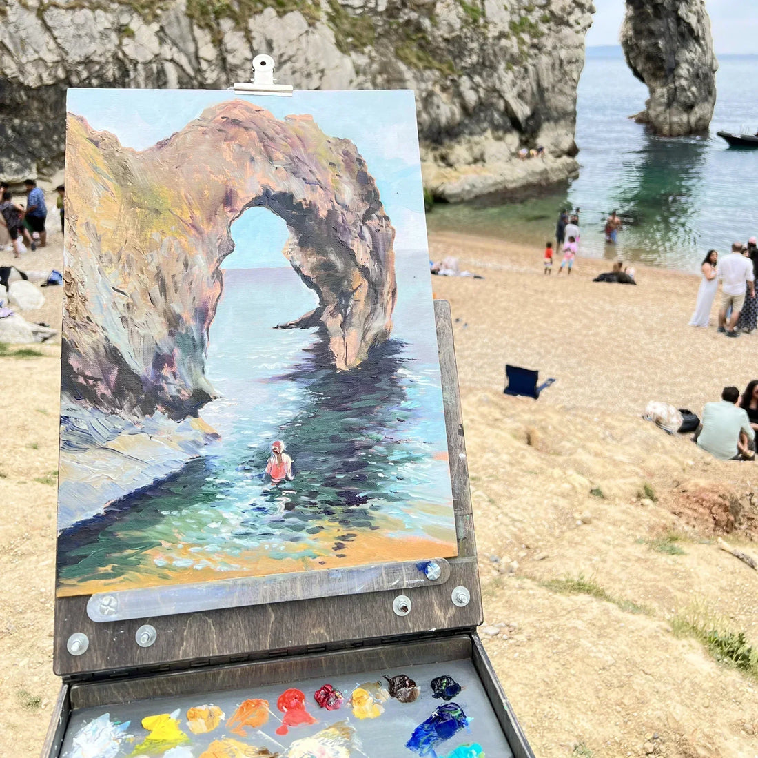 Paintign Durdle Door with the London plein air painters