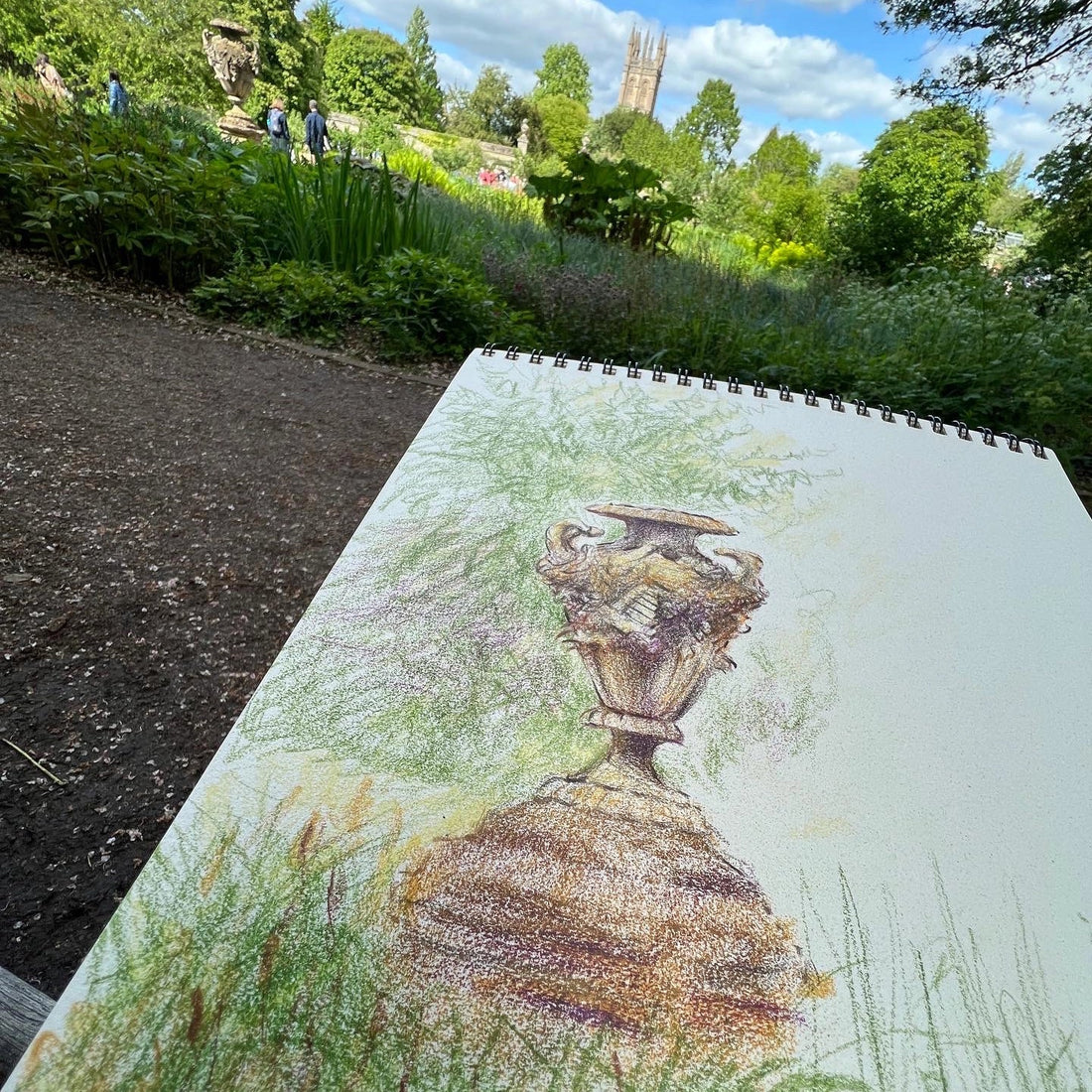 Drawing of an urn in The Oxford Botanical Gardens