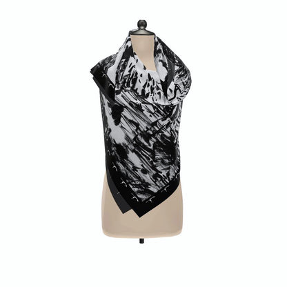 Lulworth Cove crab hunters - Scarf 90 x 90cm